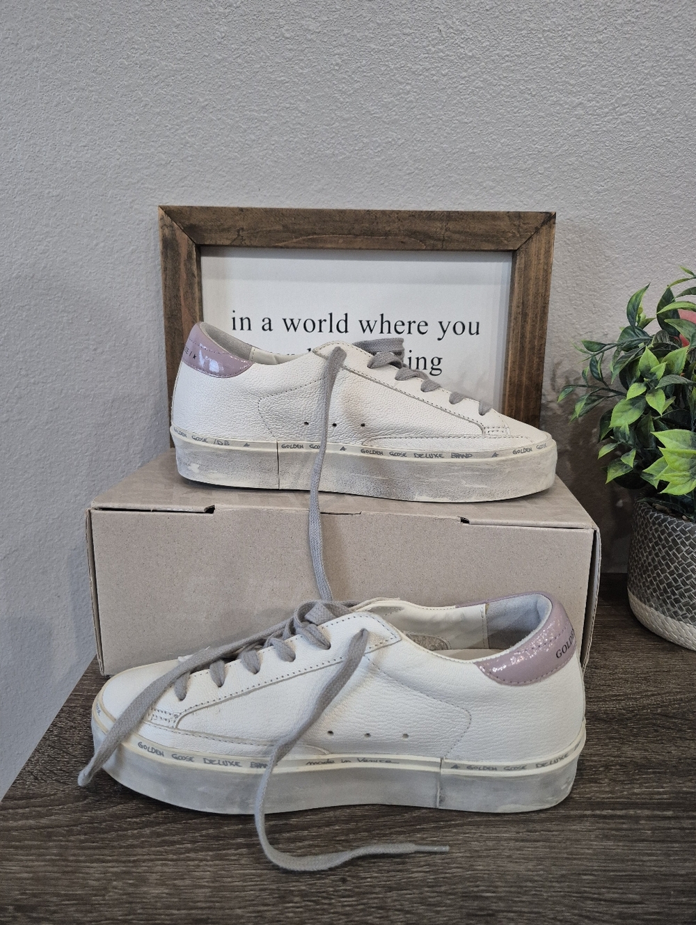 NEW Golden Goose Hi Star White Leather Sneaker with Gold Star and Pink Heel - Picture 3 of 10